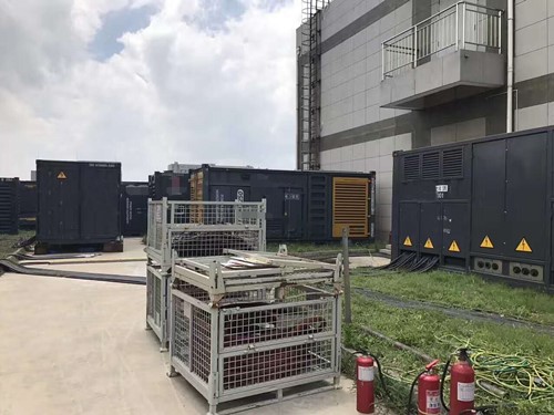 红坪镇除了定期检查，还有哪些方法可以及时发现接触式转速表探头的磨损？