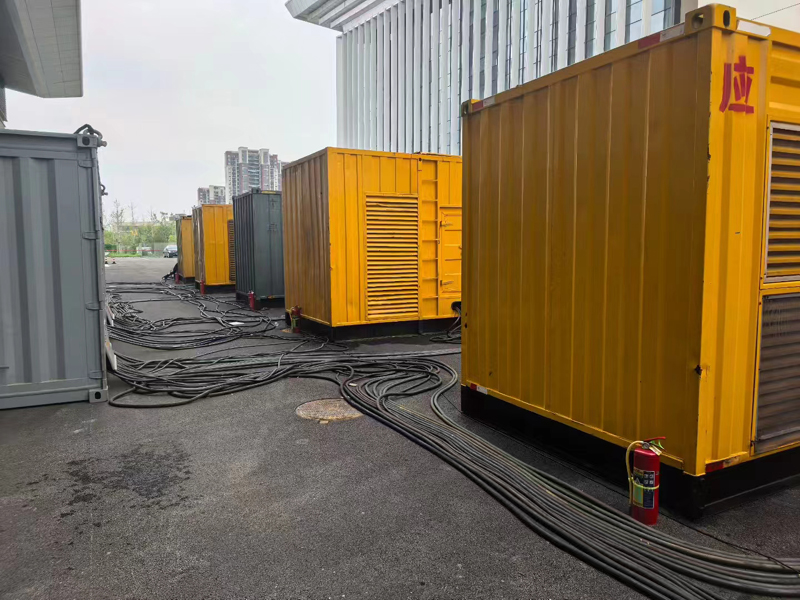 红坪镇柴油发电机组冬季保养有哪些注意事项？